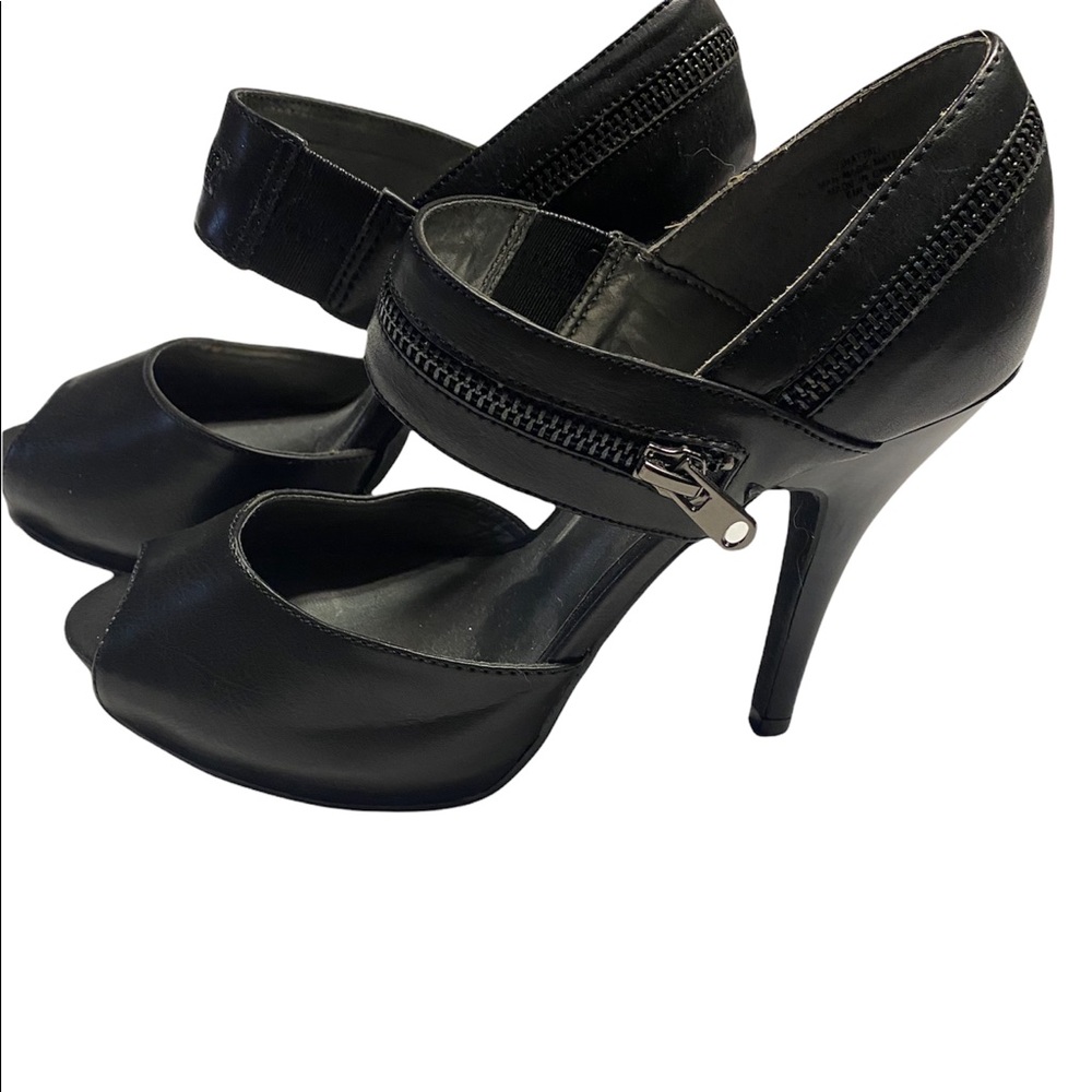 Nine & Co. zipper heels